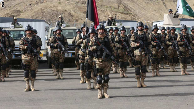 باكستان تقرر ارسال قوات عسكرية الى