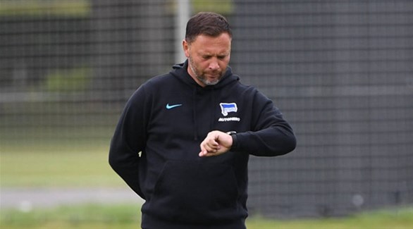 المدير الرياضي لهيرتا برلين ينتقد مدرب