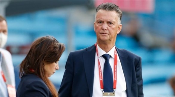 فان غال: منتخب هولندا بعيد عن