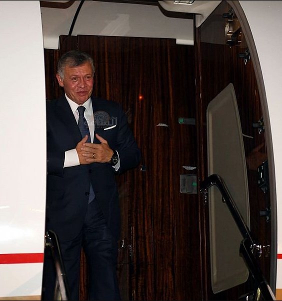 الملك يعود إلى أرض الوطن