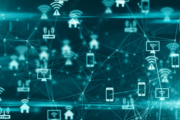 أبو حلتم: استخدام الرقمنة يسرع انجاز