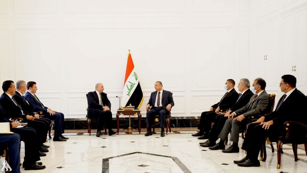 رئيس الوزراء العراقي يشيد بدور الملك