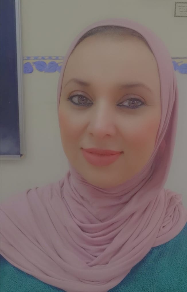 المعلمة ريهام علي.. مبارك