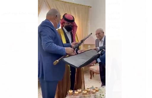 رسالة الرسائل.. حضور هاشمي وعباءة وبندقية