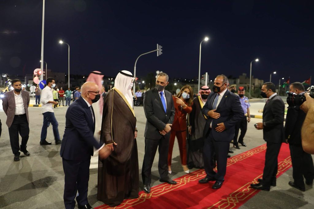 لقطات من افتتاح تقاطع مرج الحمام