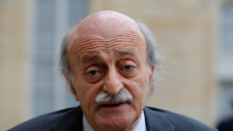 وليد جنبلاط : كونوا مثل طالبان