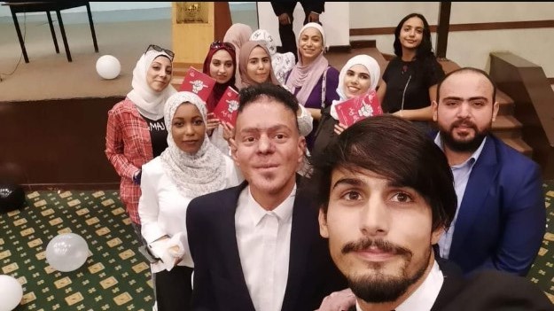 فريق شلّة يطلق كتابه الأول بليغ