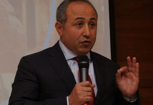 نفاع يكتب : قبل أربعة عقود