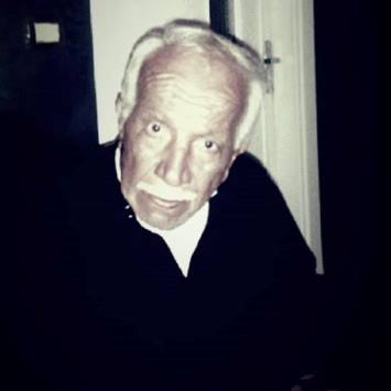 وفاة مالك مطعم هاشم