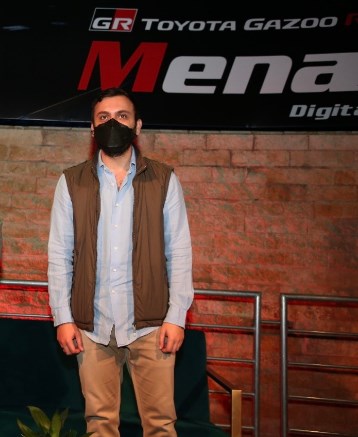 الأمير عمر بن فيصل يتوج الفائزين