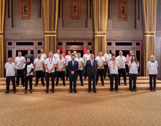 ولي العهد: كلّنا فخر واعتزاز.. بترفعوا