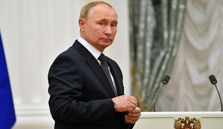 الكرملين: قرار عزل بوتين جاء بعد