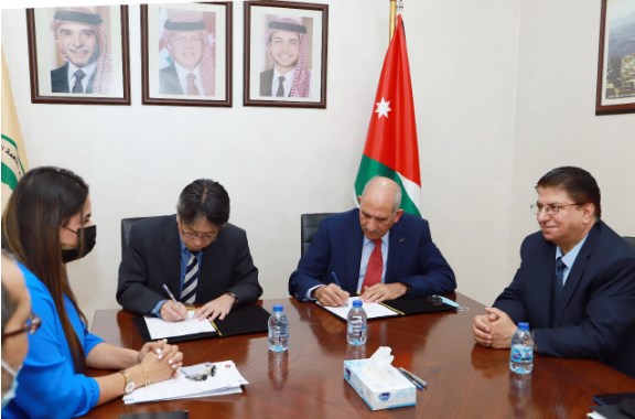 الفوسفات تشتري كامل حصص ميتسوبيشي في