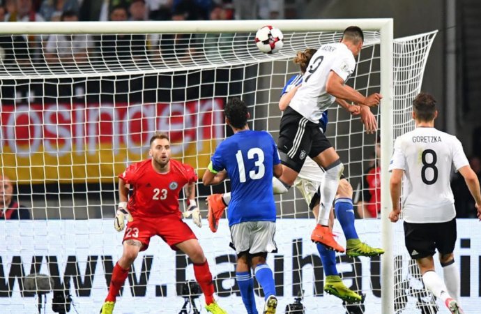 هاتريك فاغنر يقود ألمانيا لاكتساح سان