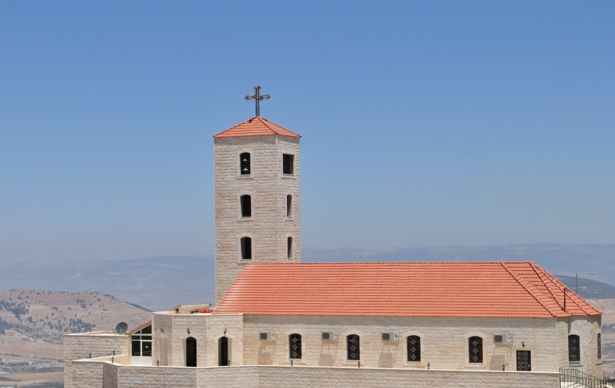 إلغاء الإجراءات الوقائية المفروضة في الكنائس