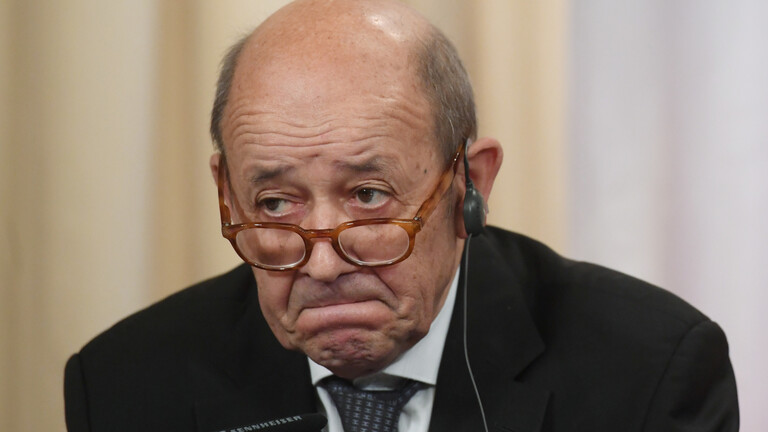 باريس تصف سياسة لندن بالانتهازية