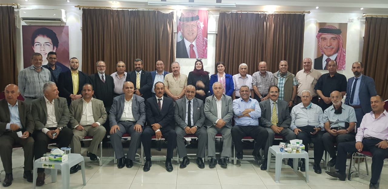 تجديد الثقة بالهيئة الإدارية لديوان أبناء