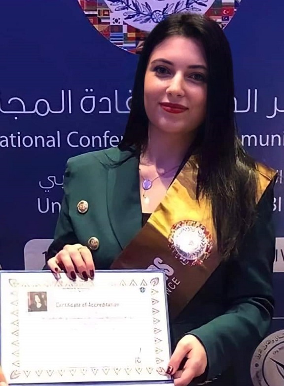 تعيين خريجة الحقوق بجامعة العلوم التطبيقية