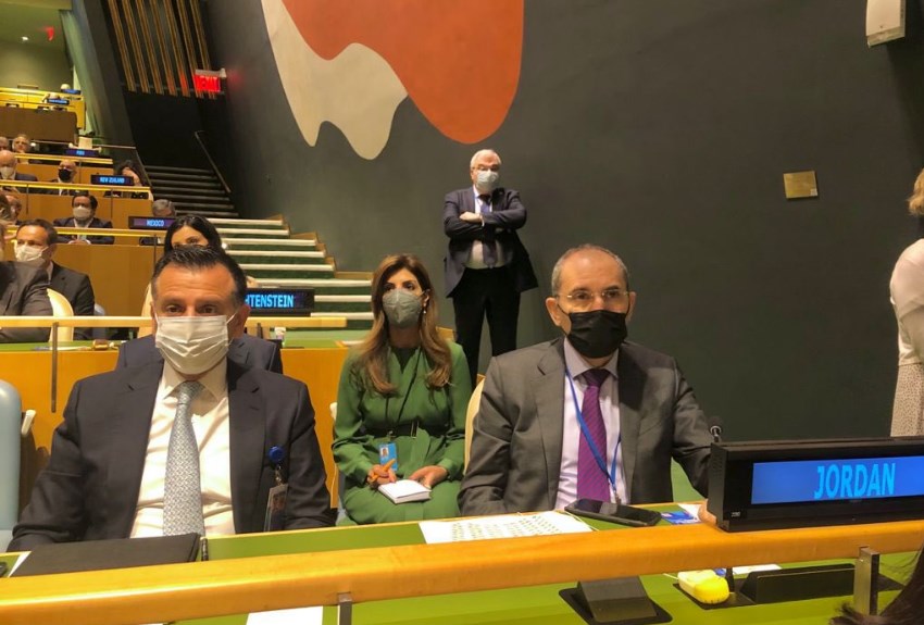 الصفدي: تشرفنا بتكليف الملك