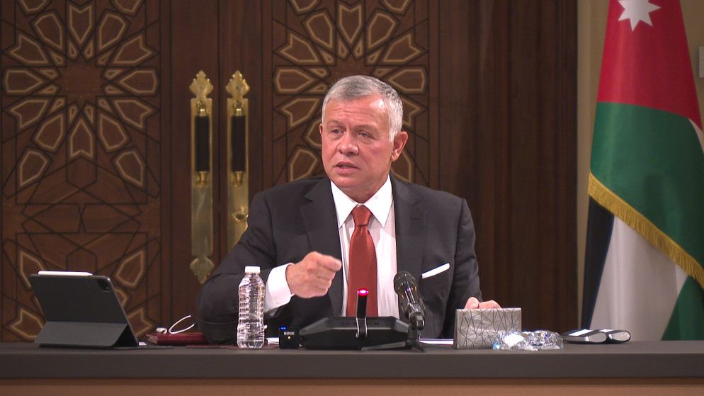 الملك: هذا ما ذكّرتنا به الحرب