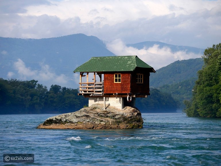 أغرب دول في العالم