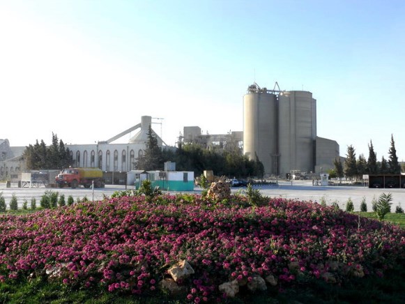 محكمة الاعسار تؤجل اجتماع دائني الاسمنت