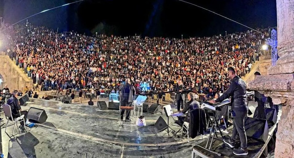 لهذا أطيح بأيمن سماوي من إدارة