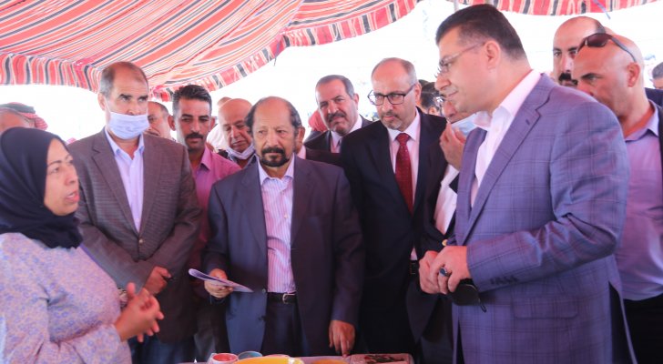 الحنيفات: مهرجان الزيتون لهذا العام سيعقد