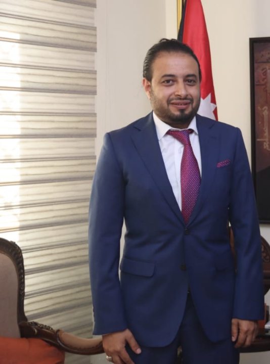 أمسية شعرية وتكريم لضيف مهرجان جرش