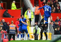 إهانة أم احترام؟ مهاجم إيفرتون يحتفل