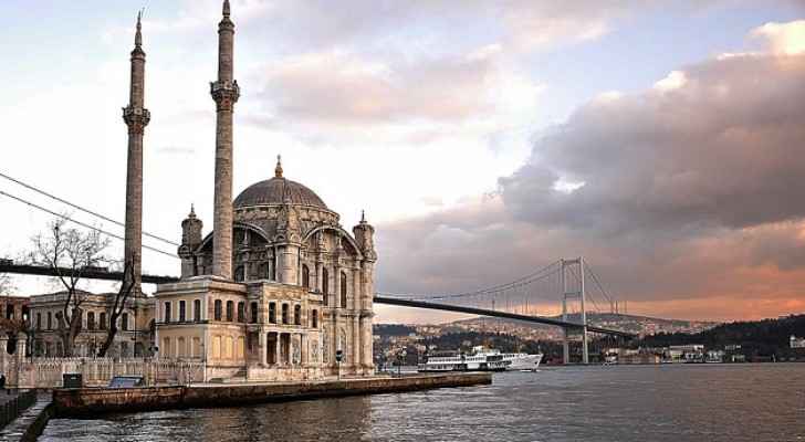 زلزال يضرب غرب تركيا بقوة 1638،