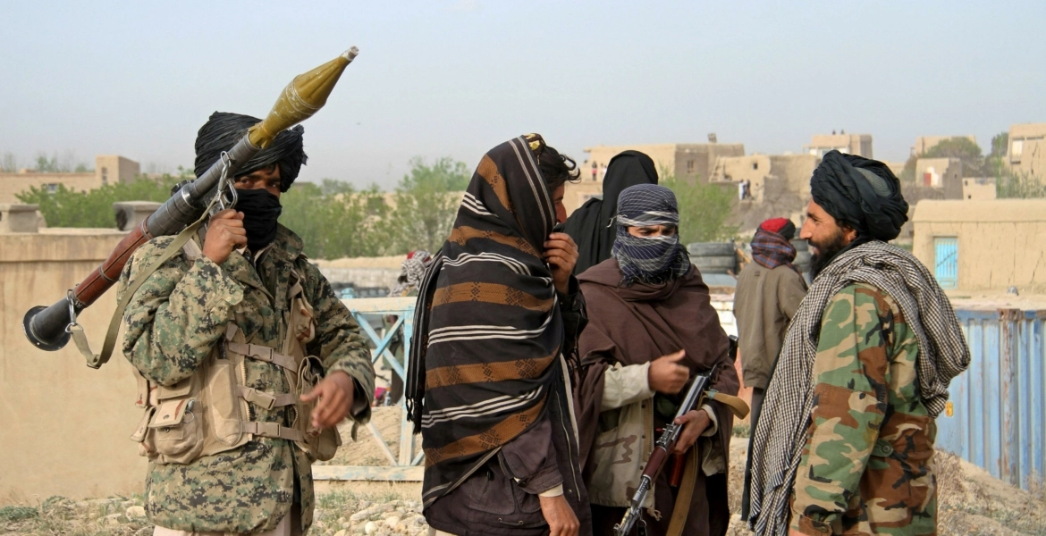 بعد ساعات من انفجار كابول.. طالبان