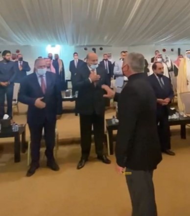 شاهد لحظة وصول جلالة الملك للقاء