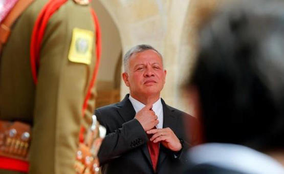 نعم .. دفاعا عن الملك