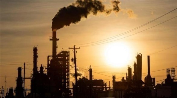 الخام الأمريكي يبلغ أعلى مستوى منذ