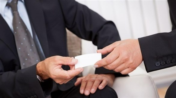 هل أصبحت بطاقات العمل صيحة قديمة