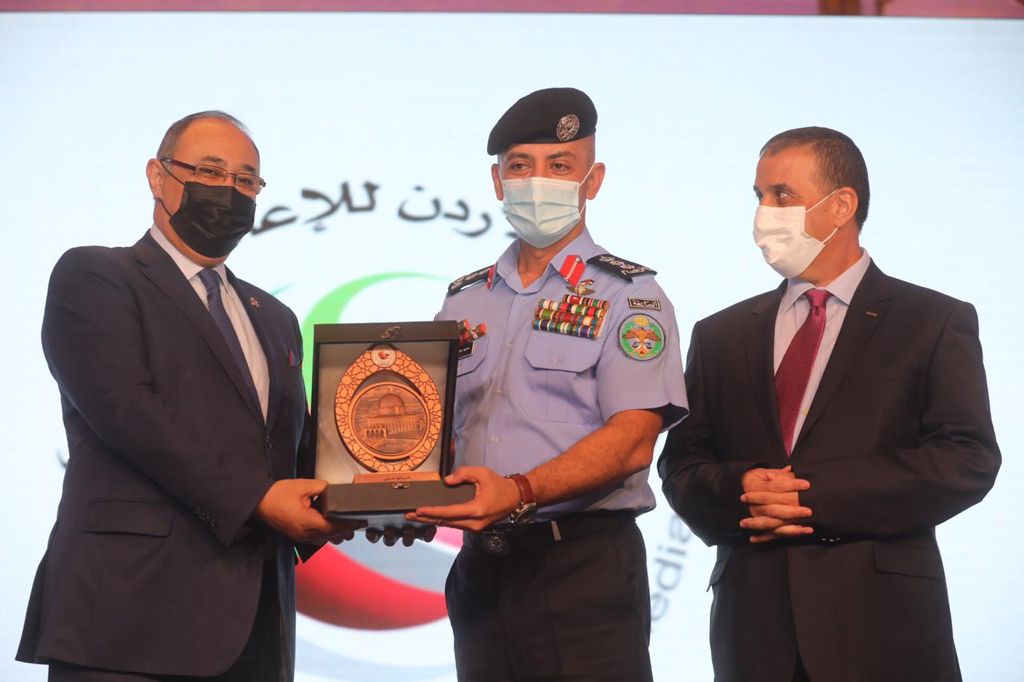 مديرية الإعلام والشرطة المجتمعية تحصد جائزتين