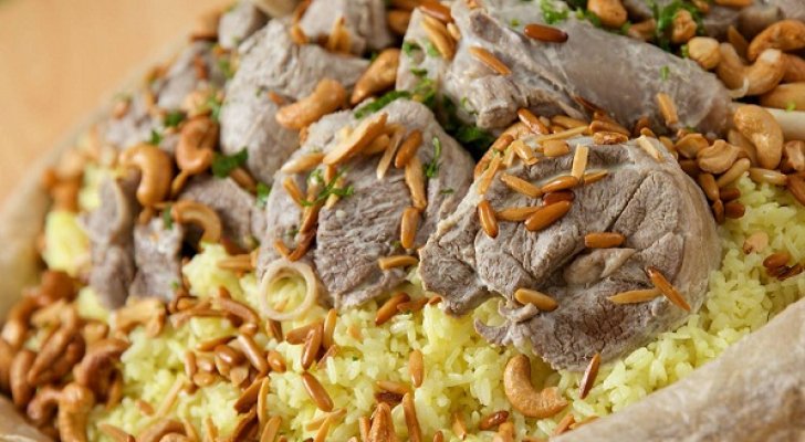 تعرف إلى أسوأ أنواع الأطعمة التي