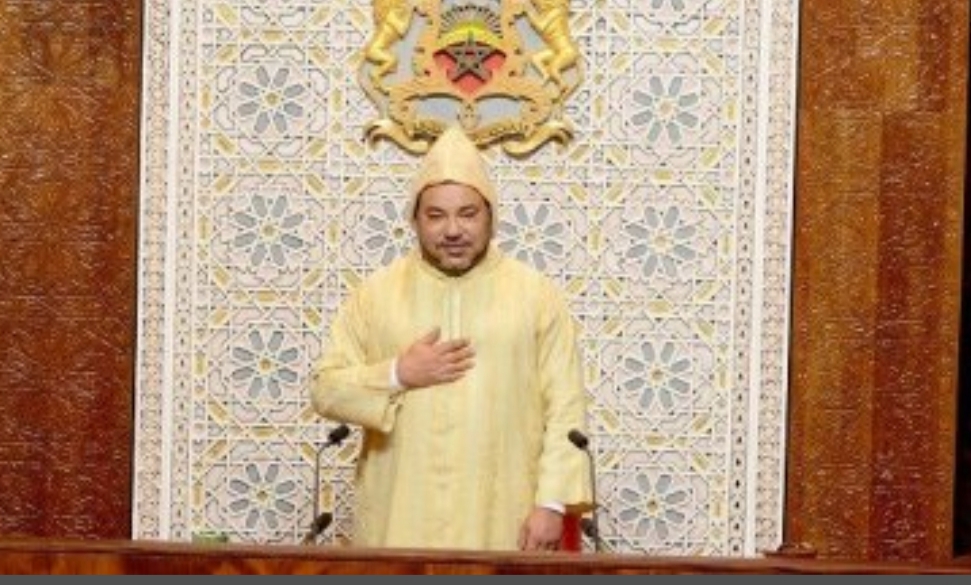 العاهل المغربي يشيد بالتنظيم الجيد للانتخابات