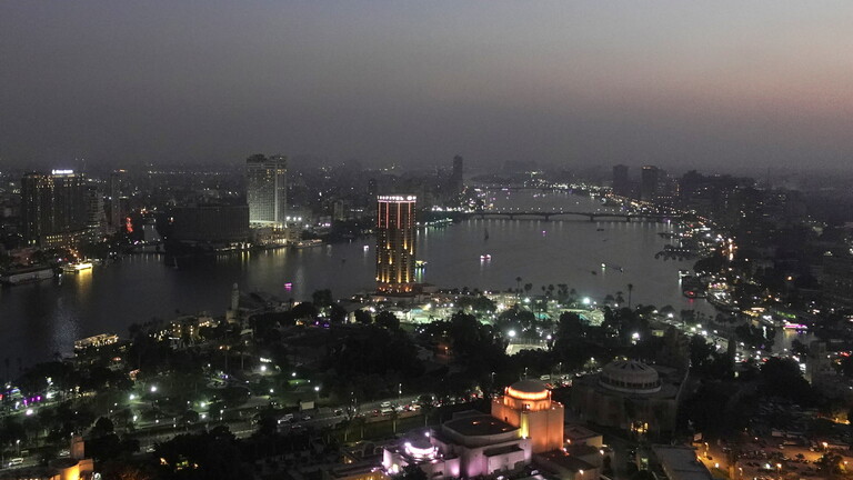 فنان مصري يرفض فكرة التريند: فيه