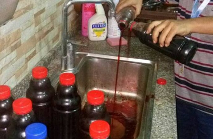 اتلاف 550 لترا من العصائر المصنعة