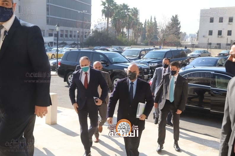 الخصاونة والوزراء الجدد.. من الديوان الملكي