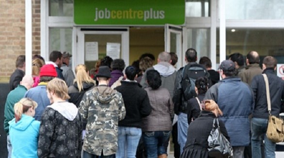 تراجع البطالة وارتفاع عدد الوظائف الشاغرة