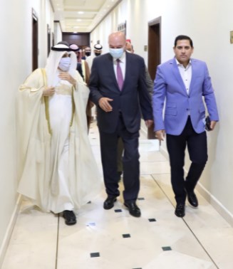 الفايز: نعمل على دفع العلاقات الإستراتيجية