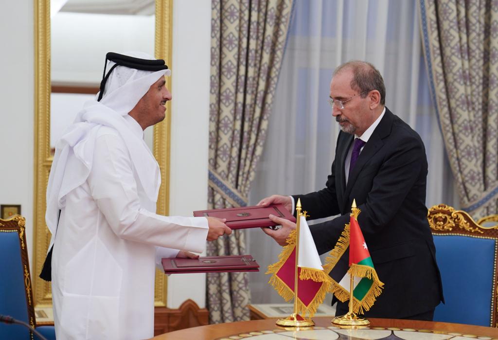 اتفاقية بين الحكومتين الأردنية والقطرية (صور)