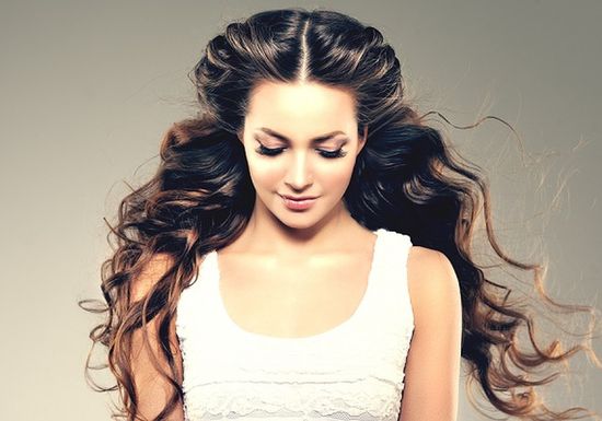 ودعي ألم فروة الرأس وعالجيه بهذه