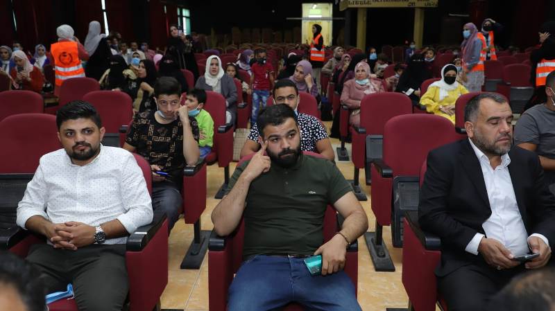 حفل تكريم الطلبة الناجحين والخريجين من