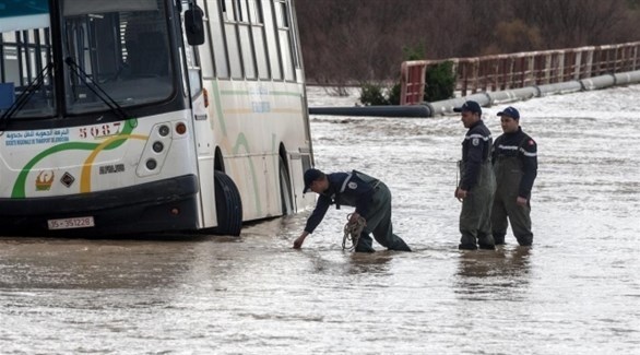 وفاة شخصين على الأقل بسبب السيول