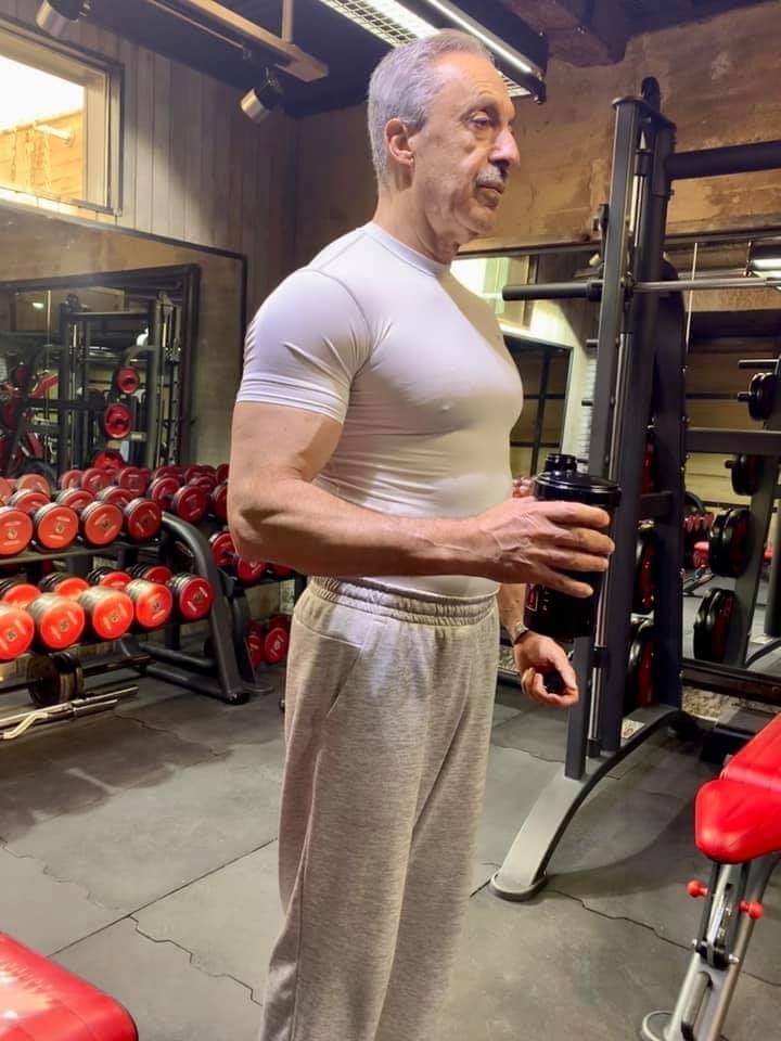 هذا ما يفعله عبدالكريم الكباريتي