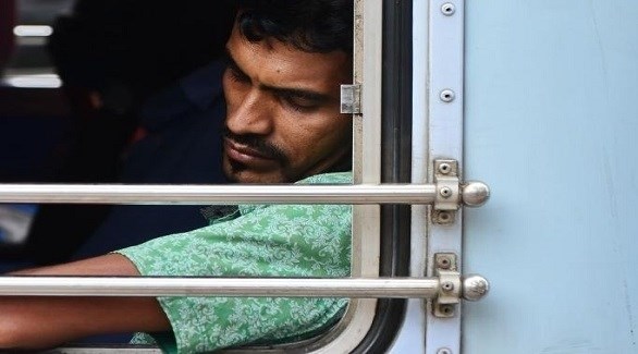 شركة تخصص رحلات للأشخاص المرهقين للنوم